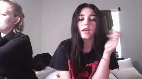 Goddess Raven online show from December 5, 2:11 pm