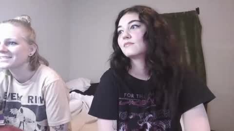 Goddess Raven online show from December 19, 2:13 pm