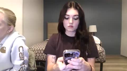 Goddess Raven online show from September 9, 4:45 am