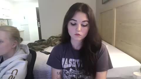 Goddess Raven online show from September 14, 4:44 am