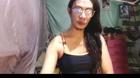 KENNY DOLL online show from July 8, 6:18 am