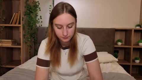 Snapshot of goddessvalkyrie chatting on September 16, 3:13 pm Alise online show from September 16, 3:13 pm