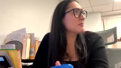 Snapshot of goddessxxrosexx chatting on January 7, 12:45 am GoddessxxRosexx online show from January 7, 12:45 am