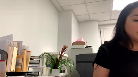 Snapshot of goddessxxrosexx chatting on January 7, 9:57 pm GoddessxxRosexx online show from January 7, 9:57 pm