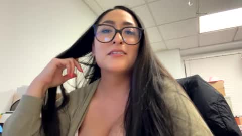 Snapshot of goddessxxrosexx chatting on February 5, 10:12 pm GoddessxxRosexx online show from February 5, 10:12 pm