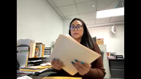 Snapshot of goddessxxrosexx chatting on February 21, 10:15 pm GoddessxxRosexx online show from February 21, 10:15 pm