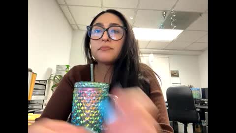 Snapshot of goddessxxrosexx chatting on February 22, 2:06 am GoddessxxRosexx online show from February 22, 2:06 am