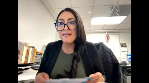 Snapshot of goddessxxrosexx chatting on March 6, 12:54 am GoddessxxRosexx online show from March 6, 12:54 am