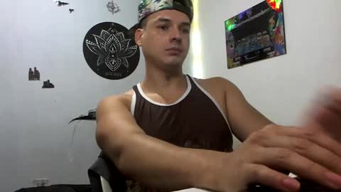 Snapshot of godkenai chatting on January 4, 5:05 am MASTER GODKENAI online show from January 4, 5:05 am