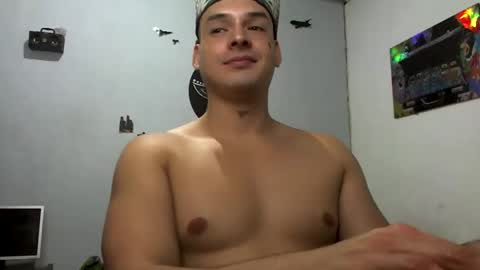 Snapshot of godkenai chatting on January 11, 5:10 am MASTER GODKENAI online show from January 11, 5:10 am