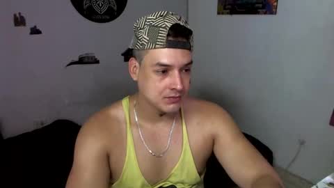 Snapshot of godkenai chatting on October 1, 9:43 pm MASTER GODKENAI online show from October 1, 9:43 pm