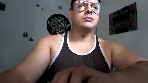 Snapshot of godkenai chatting on November 28, 8:00 pm MASTER GODKENAI online show from November 28, 8:00 pm