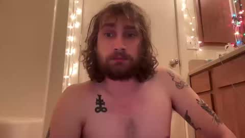 Snapshot of godzillafan777 chatting on October 18, 4:59 am godzillafan777 online show from October 18, 4:59 am