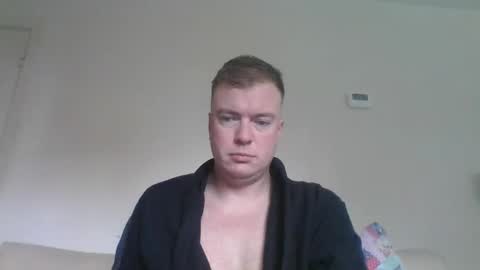 jme online show from October 25, 9:39 am