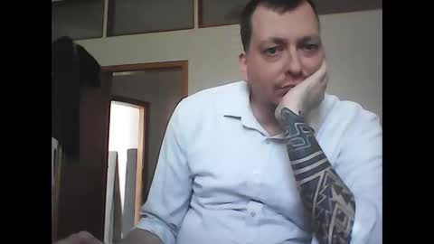 Snapshot of gohan8558 chatting on April 19, 2:05 pm gohan8558 online show from April 19, 2:05 pm