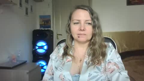 gold_585 online show from June 13, 6:22 am