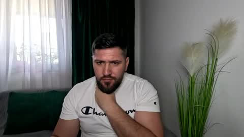 gold_alpha_boy online show from April 24, 2:30 pm