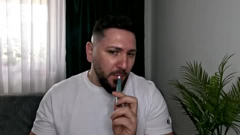 gold_alpha_boy online show from April 30, 9:04 am