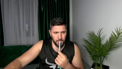 gold_alpha_boy online show from May 7, 6:35 pm