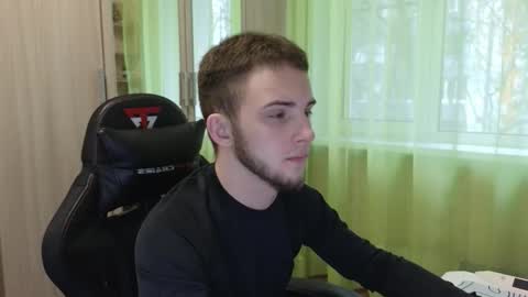 Golden boyyy21 online show from December 3, 8:23 am