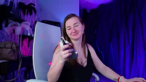 Gloria online show from May 24, 8:08 am