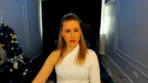 Olivia online show from January 10, 10:17 am