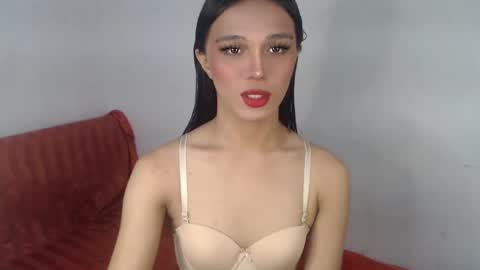 Lily is Gold online show from February 15, 11:14 pm