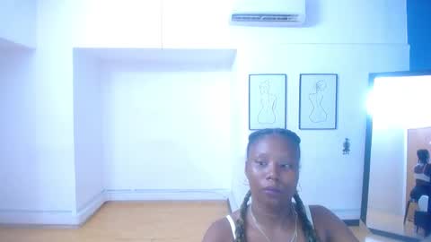 Snapshot of goldenn_ass1 chatting on February 28, 8:39 pm goldenn_ass1 online show from February 28, 8:39 pm