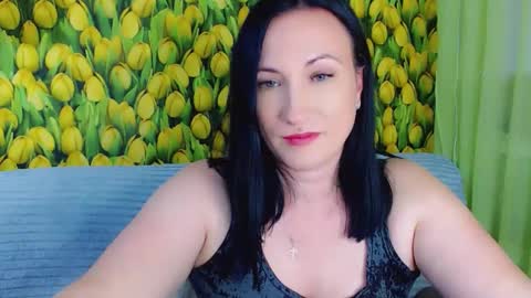 goldmoonn online show from June 6, 4:01 pm
