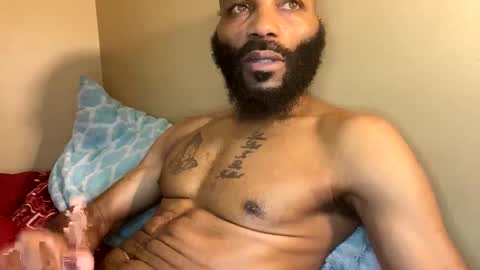 Snapshot of goldmouth_85 chatting on March 2, 5:08 am Goldmouth 85 online show from March 2, 5:08 am