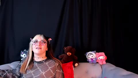 Snapshot of gomory_kitty chatting on April 15, 7:58 pm gomory_kitty online show from April 15, 7:58 pm