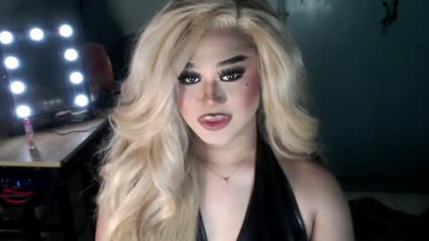 Anndrew online show from April 8, 4:07 pm