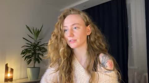 Snapshot of good__choice chatting on February 15, 6:37 pm Polly online show from February 15, 6:37 pm