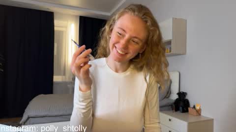 Polly online show from March 26, 4:45 pm