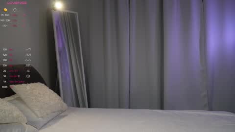 Snapshot of good_barbie chatting on November 21, 1:26 am Barbie online show from November 21, 1:26 am