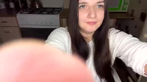 good_girl_24 online show from June 6, 8:46 pm