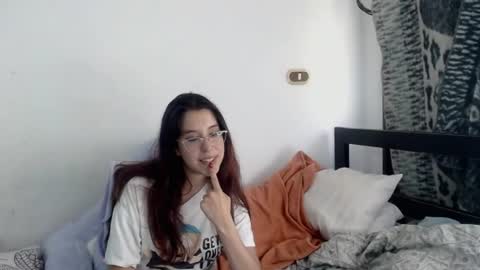 good_vibes4 online show from July 13, 9:28 pm