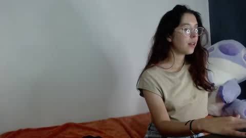 good_vibes4 online show from July 20, 9:28 pm