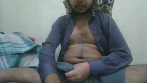 Arab Pronstar online show from December 22, 8:50 pm