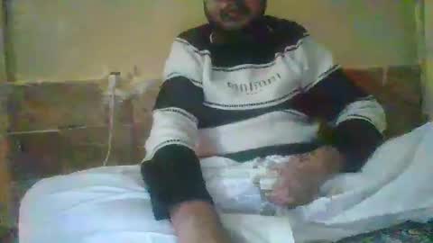 Arab Pronstar online show from February 11, 8:14 pm