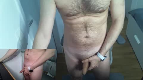 Snapshot of goodfucklover chatting on January 17, 10:09 am goodfucklover online show from January 17, 10:09 am