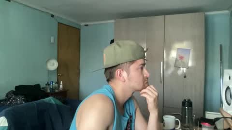 Snapshot of goodfumes chatting on January 18, 9:18 pm goodfumes online show from January 18, 9:18 pm