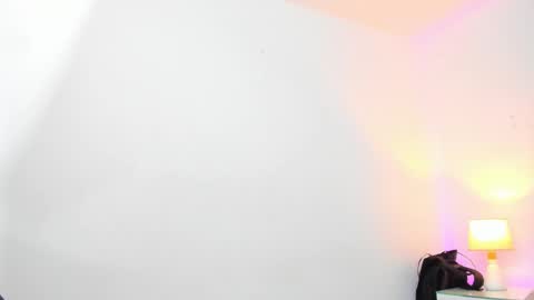goodgirlxll online show from September 13, 2:55 am