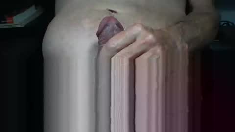 goodguy01960 online show from December 17, 1:38 pm