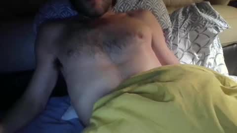 Snapshot of goodleek chatting on February 21, 10:44 pm gooleek online show from February 21, 10:44 pm
