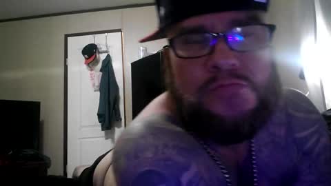 Snapshot of goodp8140 chatting on June 6, 11:09 pm BottomgameRaw online show from June 6, 11:09 pm