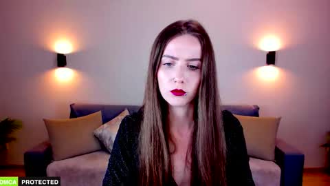 Petra online show from February 9, 7:07 pm