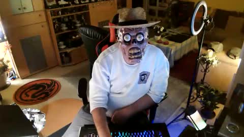 google5001 online show from October 23, 4:34 am