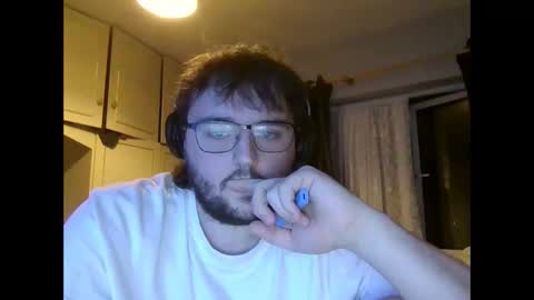 Snapshot of goonerpiggie chatting on October 12, 7:35 pm goonerpiggie online show from October 12, 7:35 pm