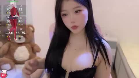 Snapshot of gorgeous_girl33 chatting on March 2, 1:19 am gorgeous girl33 online show from March 2, 1:19 am